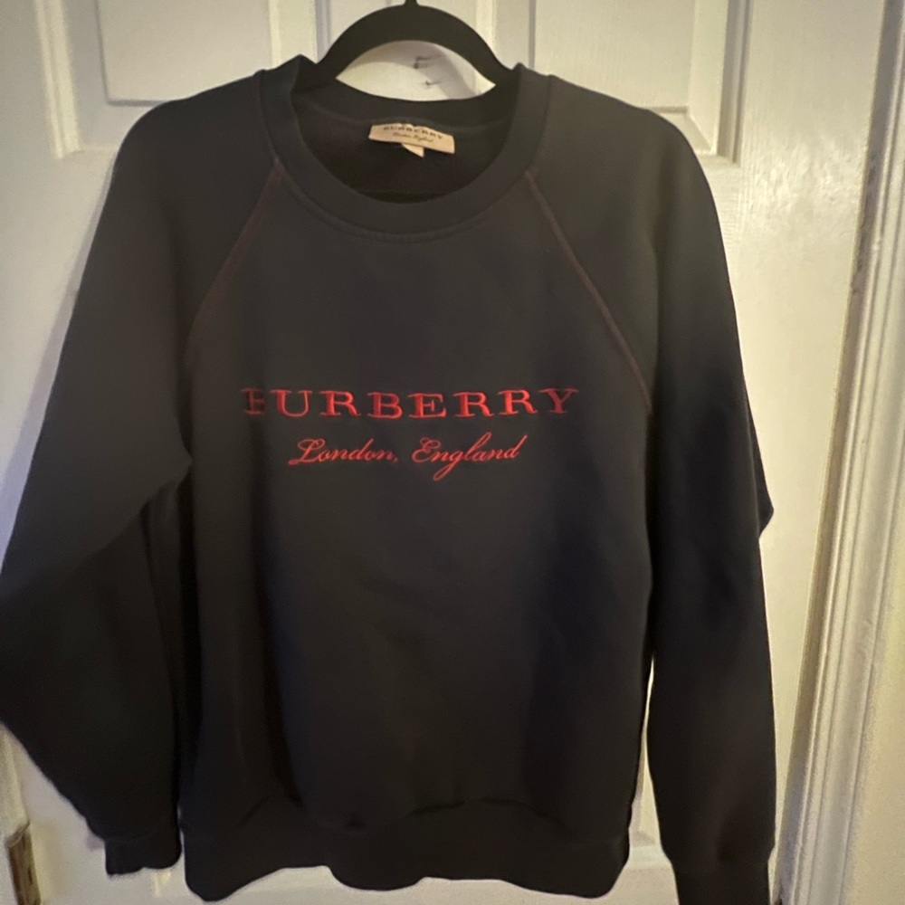 Burberry sweater